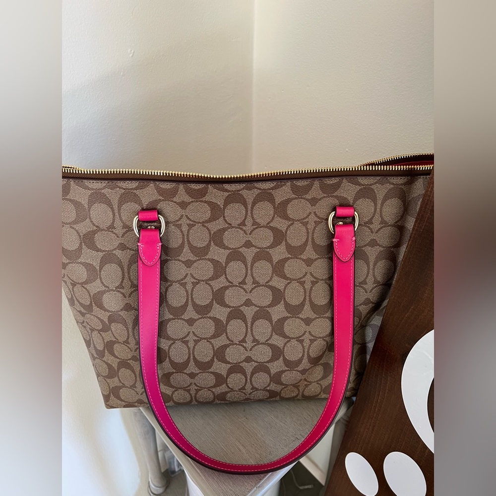 Coach medium tote.